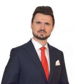dr Piotr Nieradka