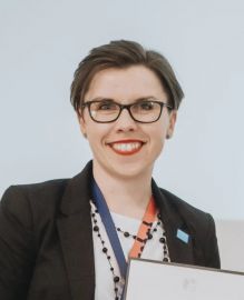 dr Anna Mikiciuk