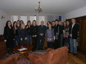 Członkowie Koła z Ambasadorem Urugwaju