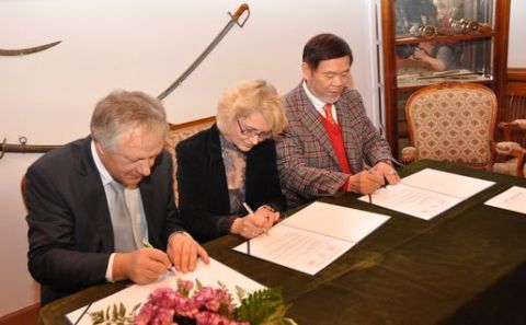 Podpisanie umowy o współpracy z uniwersytetami z Chin i...