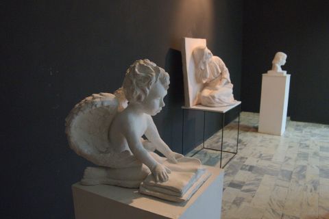 Wystawa rzeźby studentów Wydziału Artystycznego