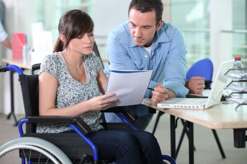 Praca dla asystentów studentów z niepełnosprawnościami