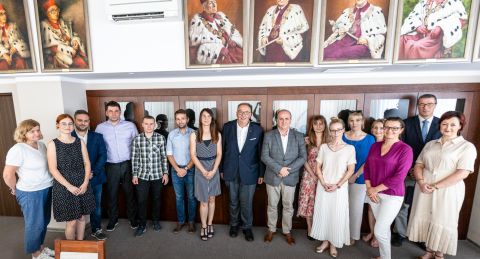 Spotkanie władz rektorskich z laureatami grantów