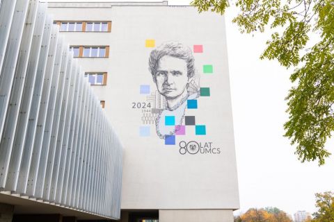 Mural z wizerunkiem Marii Curie-Skłodowskiej