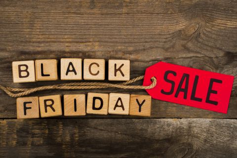 Czy warto kupować w Black Friday? Komentarz eksperta