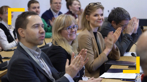 Konferencja naukowa - "Komunikowanie polityczne w...