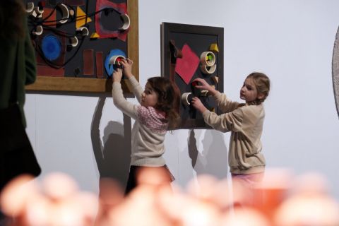 Wystawa projektu Dotyk Sztuki / Touch of Art w Galerii...