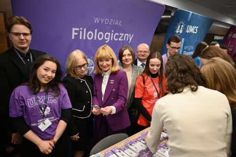 Wydział Filologiczny "otworzył drzwi" dla...