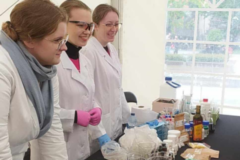 Wydział Chemii na Pikniku Naukowym