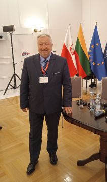 Prof. W. Kozyra wziął udział w konferencji w Wilnie