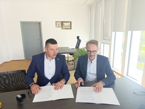 Porozumienie dotyczące współpracy z Młodzieżowym...