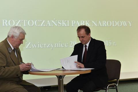 Umowa o współpracy pomiędzy Wydziałem NoZiGP a...