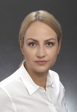 dr Agata Przylepa-Lewak