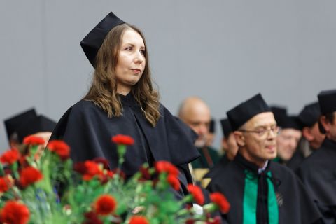 Prof. Justyna Wasil ze stopniem doktora habilitowanego