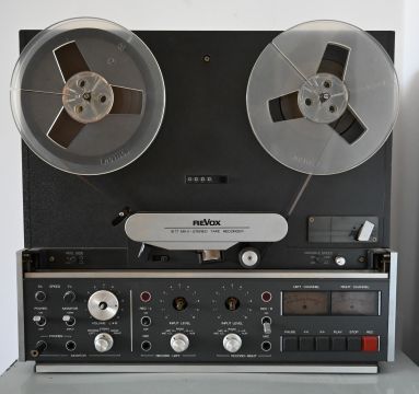 Magnetofon szpulowy Revox B77 w Pracowni Etnolingwistycznej 1.JPG