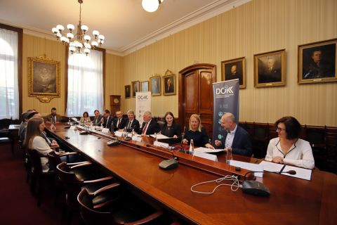 5 ELTE_DOKK_memorandum_20250416_024.JPG